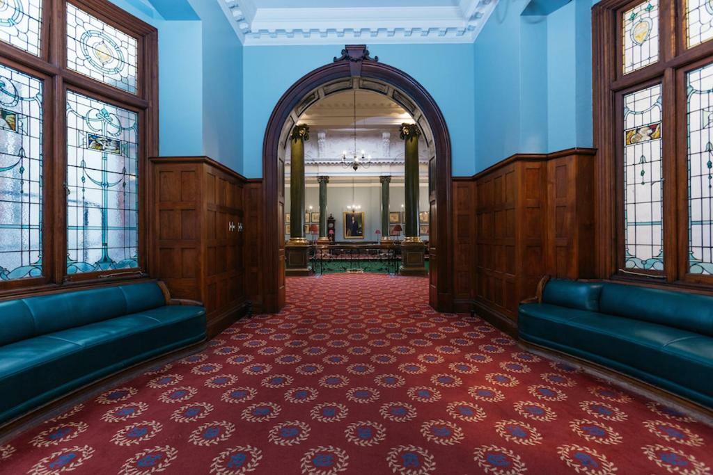 Rand Club Suites Йоханнесбург Экстерьер фото