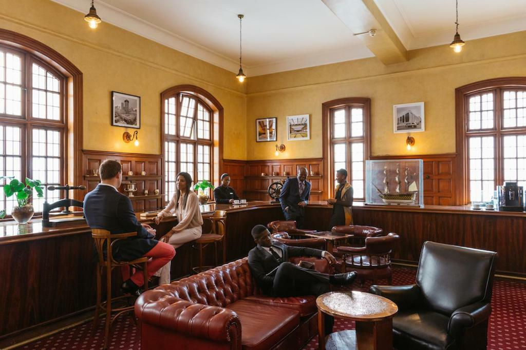 Rand Club Suites Йоханнесбург Экстерьер фото